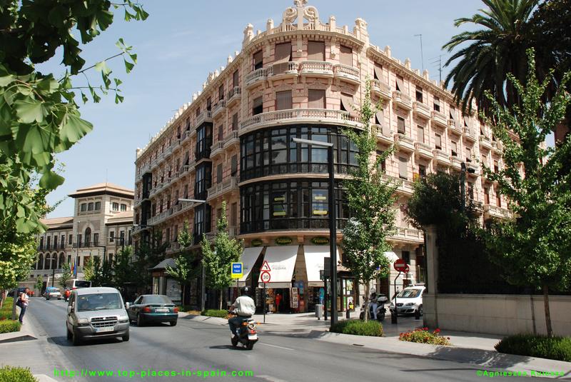 Granada - street and architecture photo